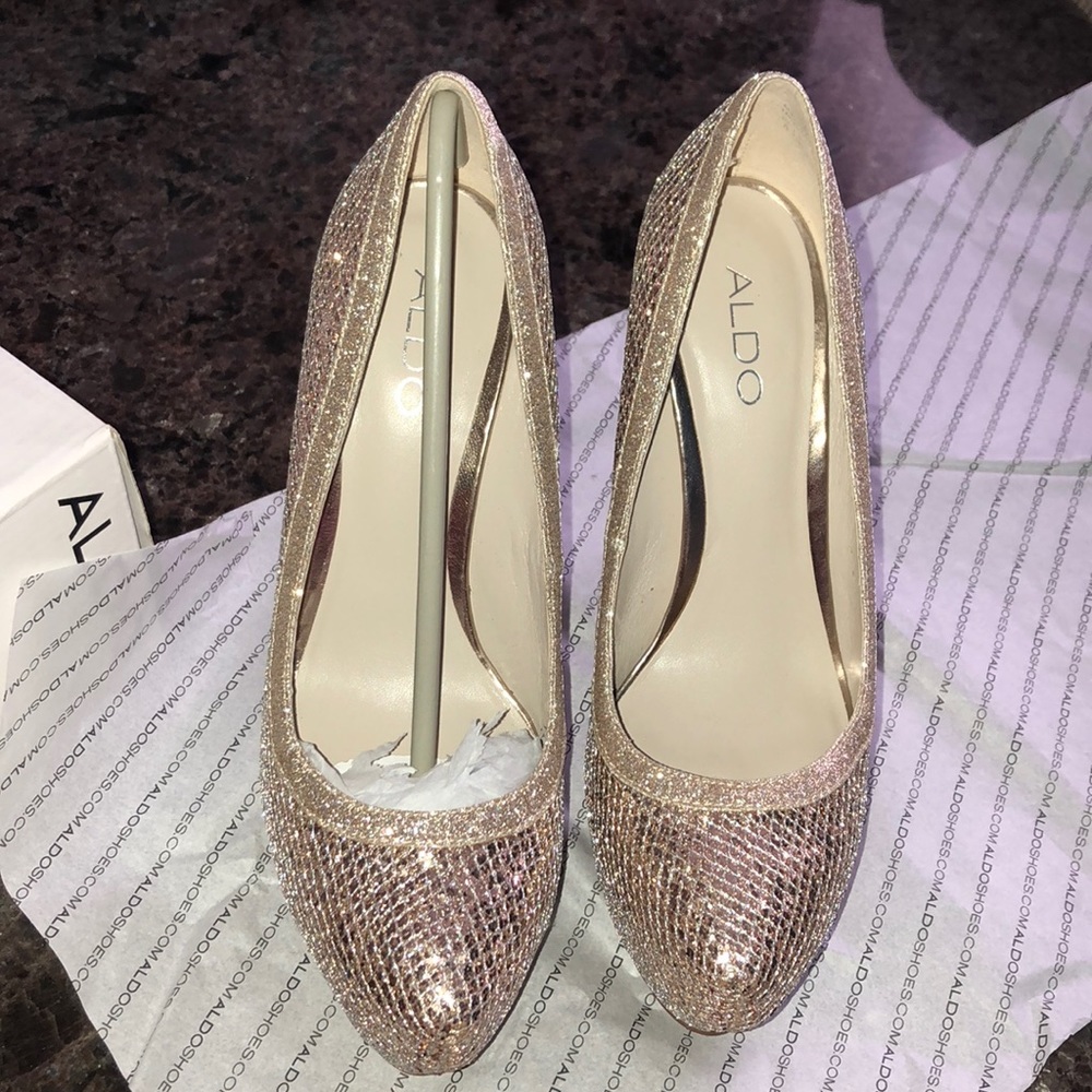 Aldo Loawen stiletto platform pumps